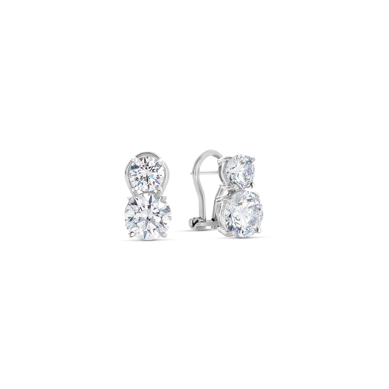 Boucles d'oreilles courtes en argent avec zircone et double fermeture Omega