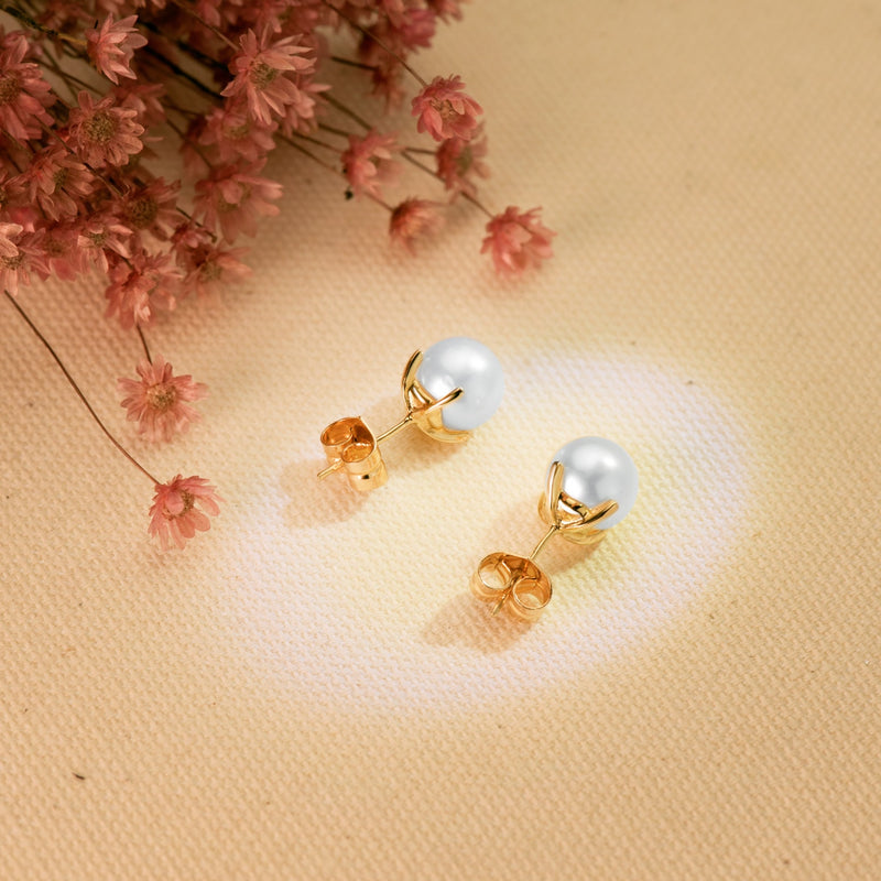 18K Yellow Gold Cultured Pearl Earrings 8-8.5 mm Pressure Closure