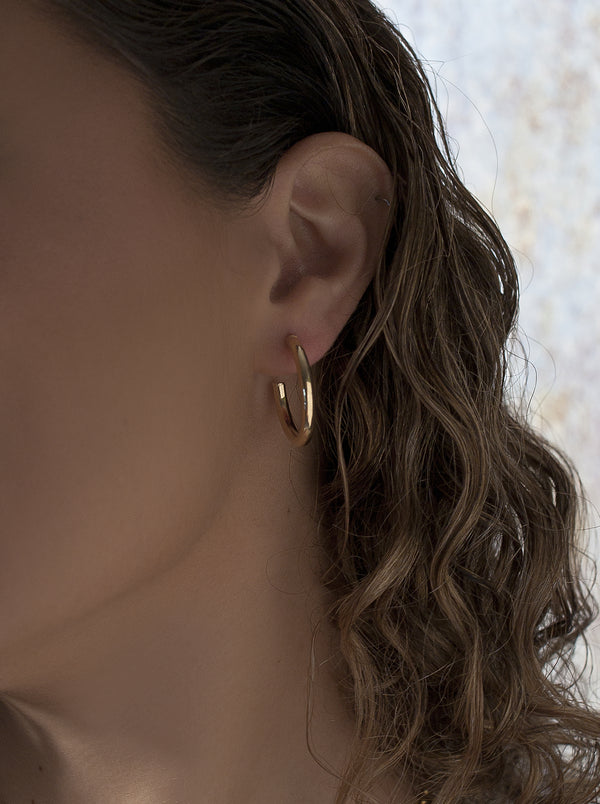 Simple and Classic Small Gold Silver Hoop Earrings 26 mm