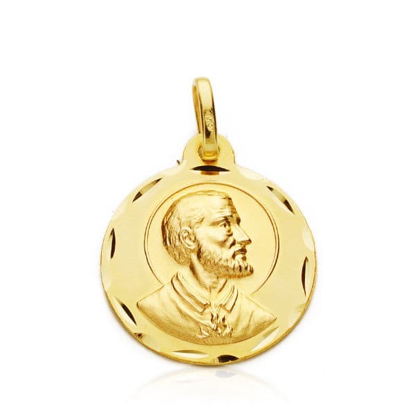 18K Yellow Gold Saint Francis Xavier Medal Carved 18 mm