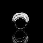 Ring with alternating pavé meshes, brilliant and smooth cut